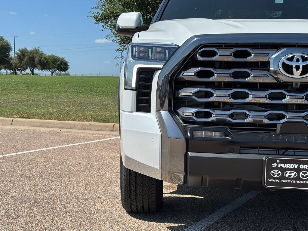 New 2026 Toyota Tundra Platinum PLATINUM CREWMAX 5.5