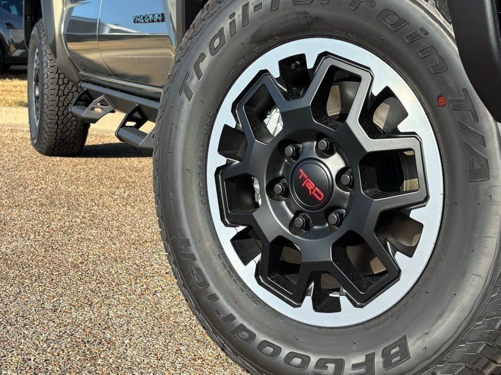 New 2025 Toyota Tacoma TRD Off-Road 4X4 DOUBLE CAB
