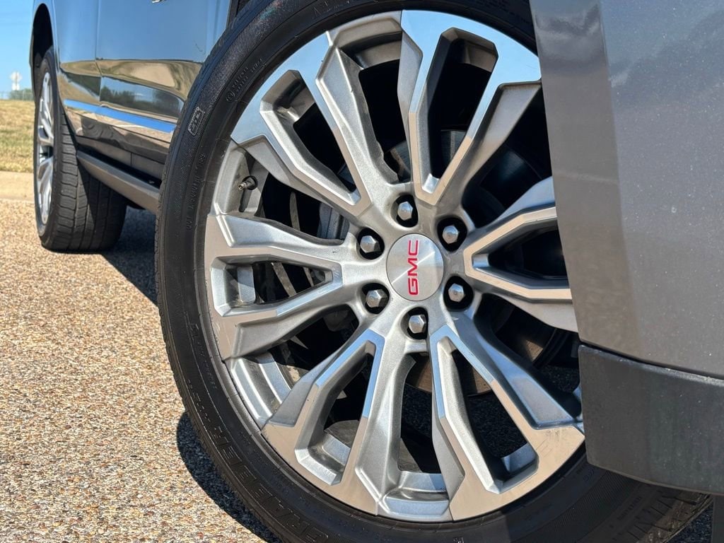 Used 2021 GMC Yukon Denali SUV