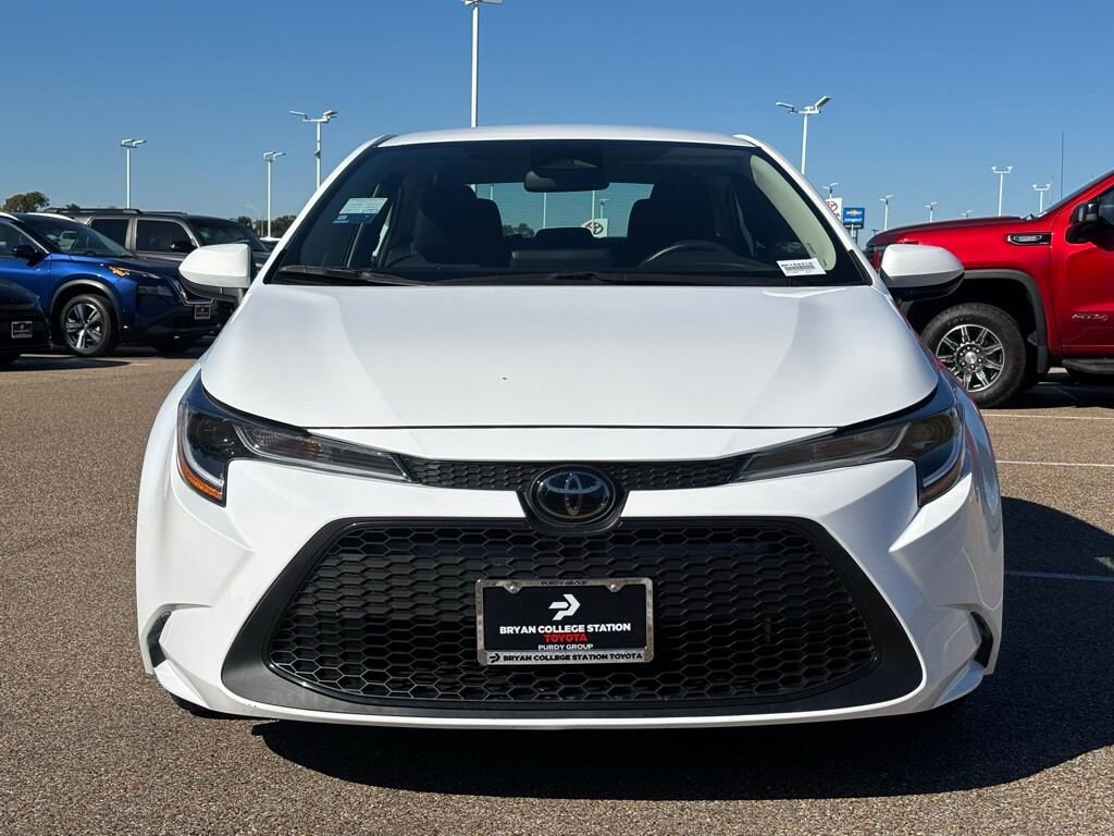 Used 2024 Toyota Corolla LE Sedan