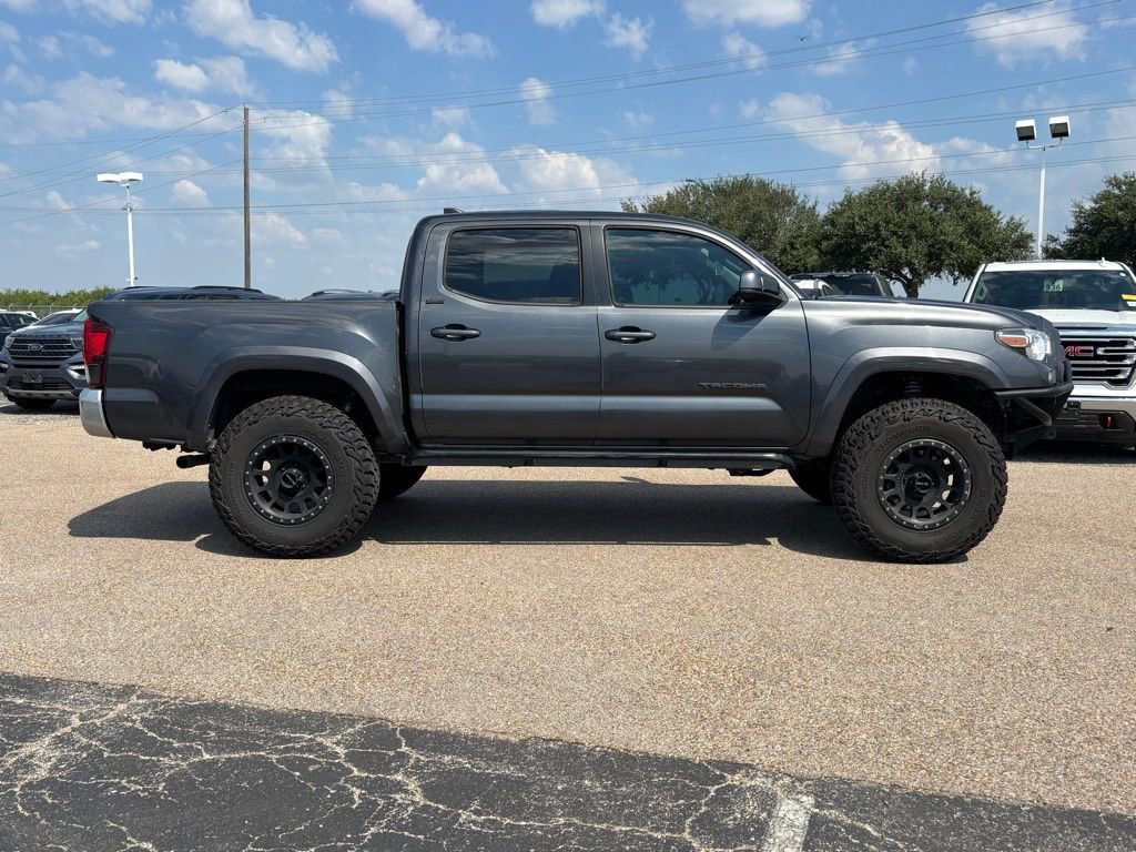 2019 Toyota Tacoma SR5 V6 photo 4