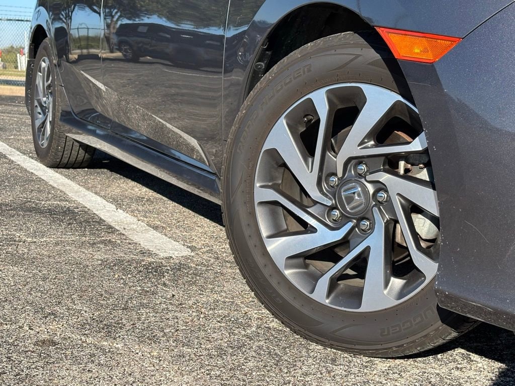 Used 2018 Honda Civic EX Sedan