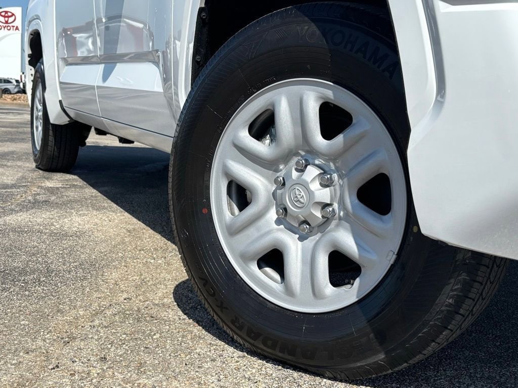 Used 2025 Toyota Tundra SR with VIN 5TFKB5AB0SX046132 for sale in Bryan, TX