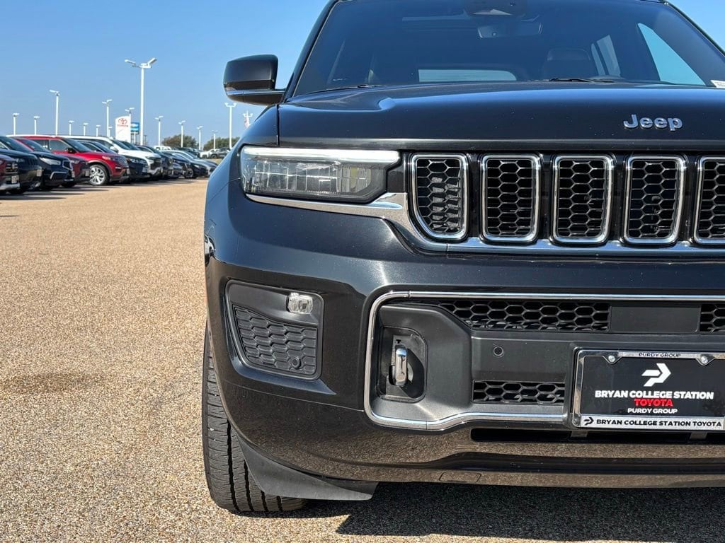 Used 2023 Jeep Grand Cherokee Overland SUV