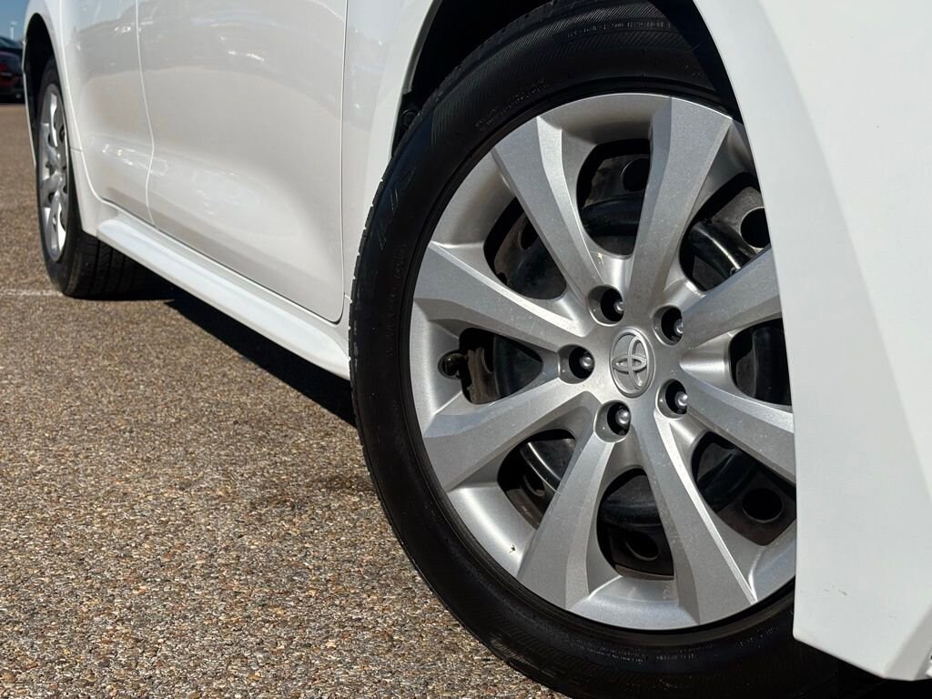 Used 2024 Toyota Corolla LE Sedan