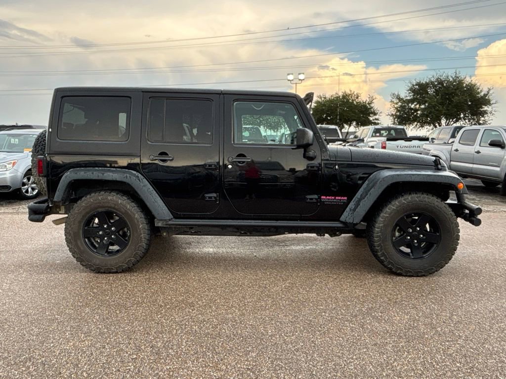2016 Jeep Wrangler Unlimited Sport photo 4