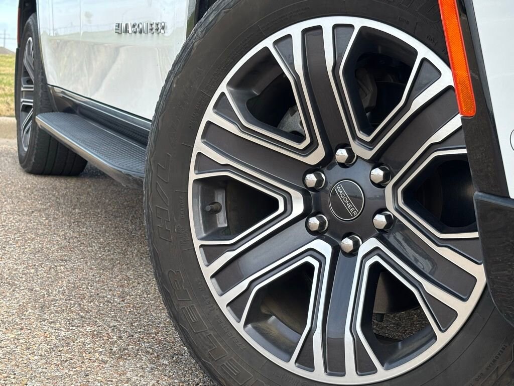 Used 2023 Jeep Wagoneer Series II SUV