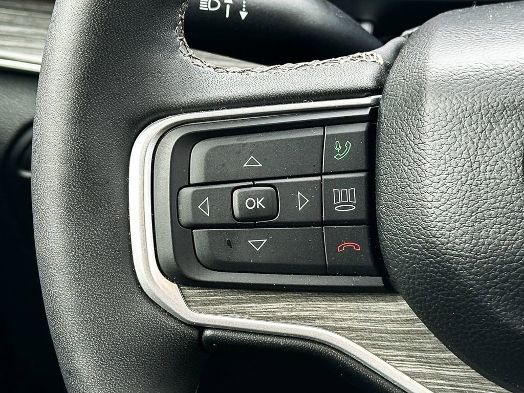 2024 Jeep Wagoneer L Series III - Photo 16