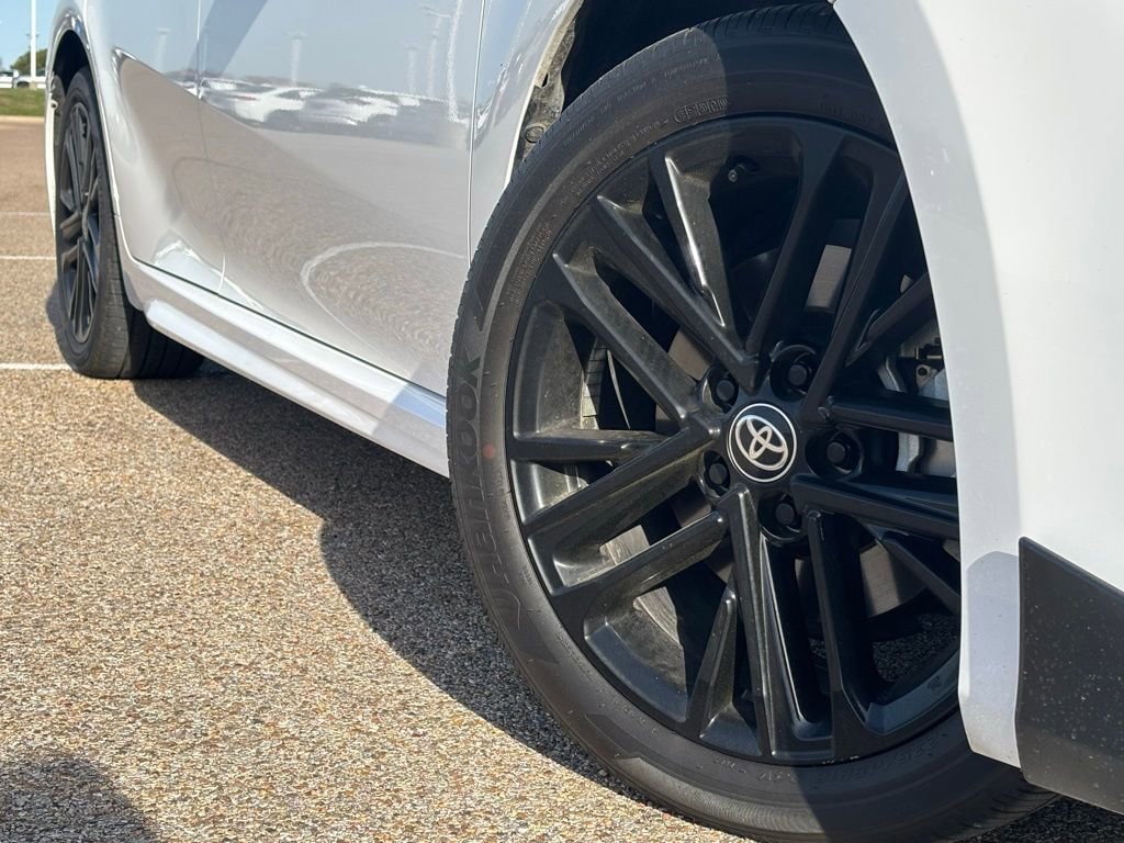 Certified 2025 Toyota Camry SE Sedan