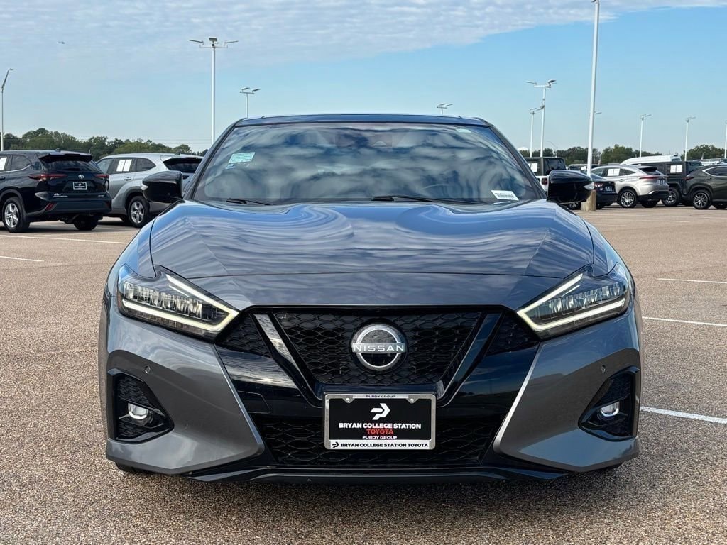 Used 2023 Nissan Maxima SR Sedan