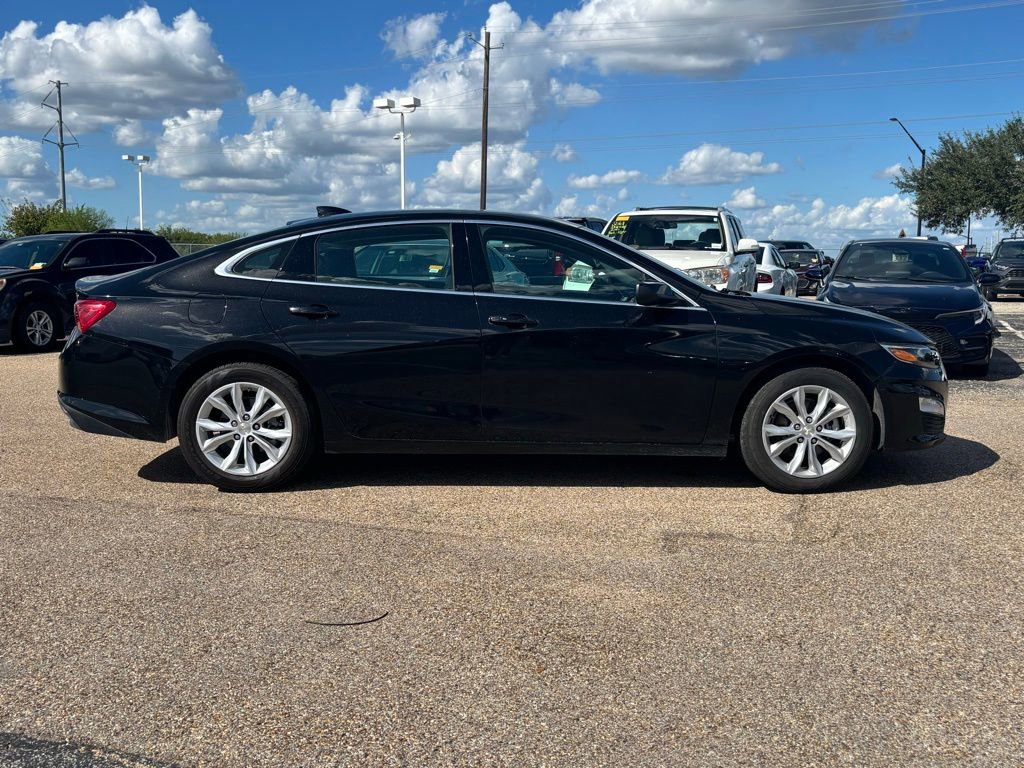 2024 Chevrolet Malibu 1LT photo 4