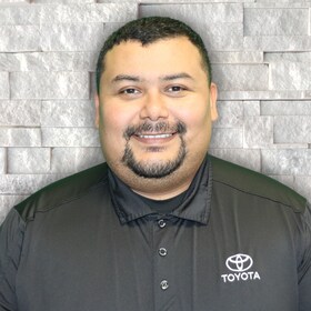 Staff member Moises Alvarenga from 4d5bac1d0a45