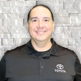 Staff member Tomas Sandoval from 4d5bac1d0a45