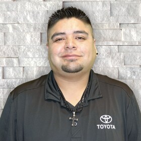 Staff member Val Bautista from e258a126a0e3