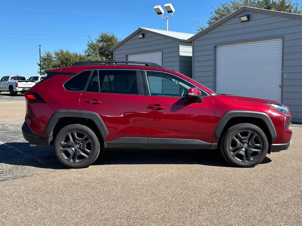 2023 Toyota RAV4 Adventure photo 3