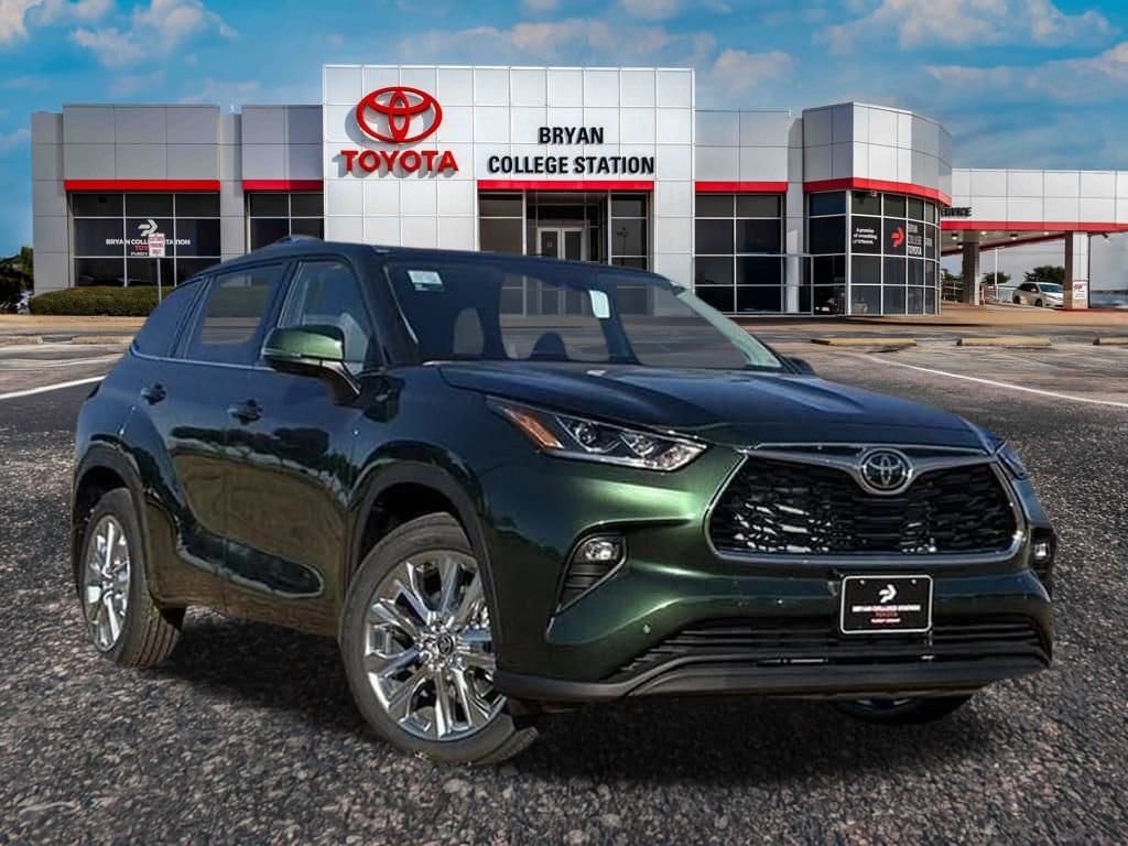 New 2025 Toyota Highlander Limited LIMITED FWD