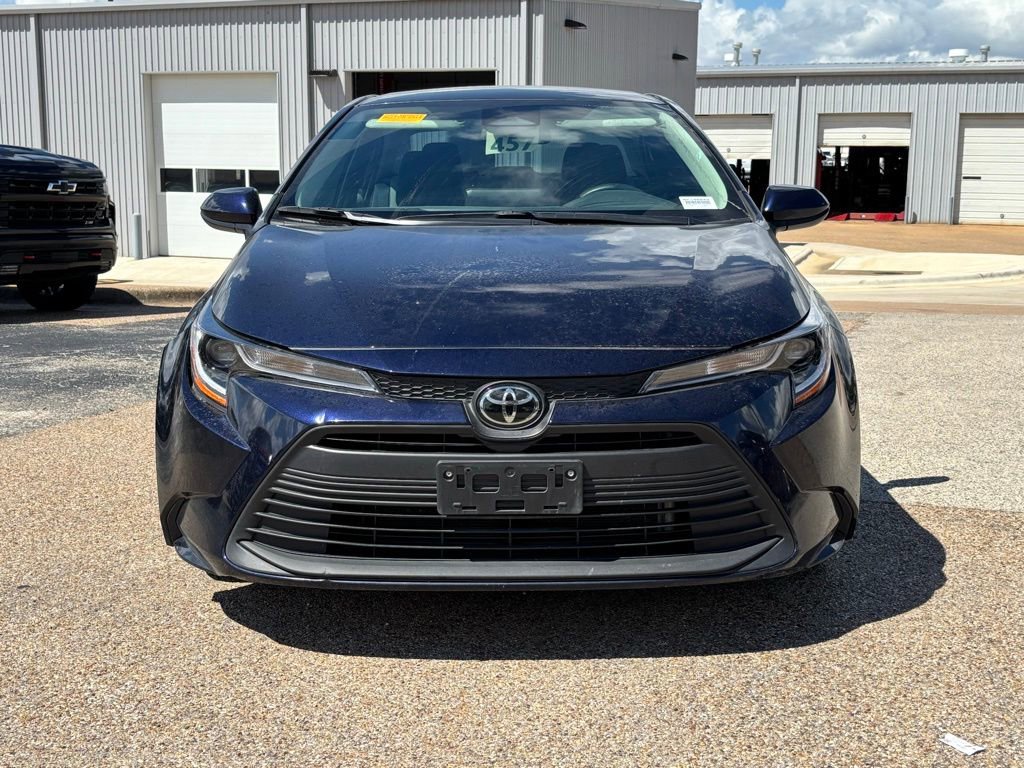 2024 Toyota Corolla LE photo 3
