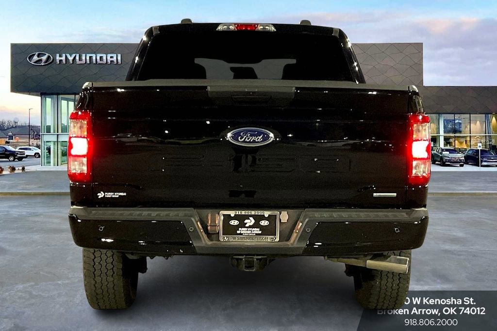 2023 Ford F-150 XL photo 4
