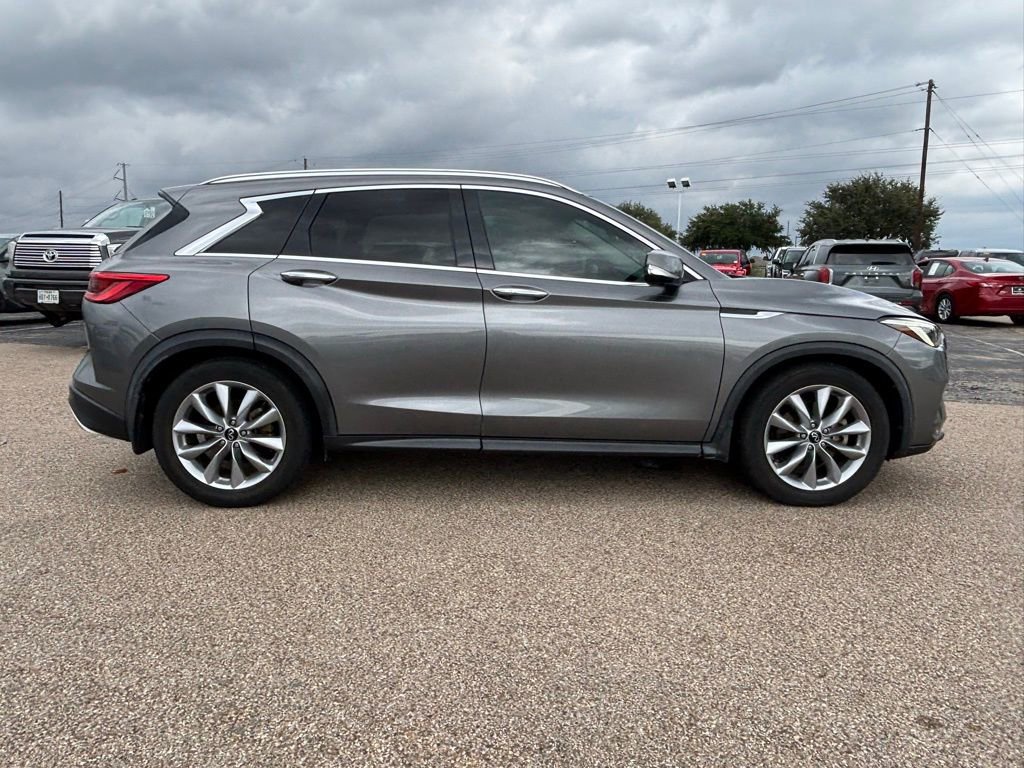 2020 Infiniti QX50 Essential photo 4