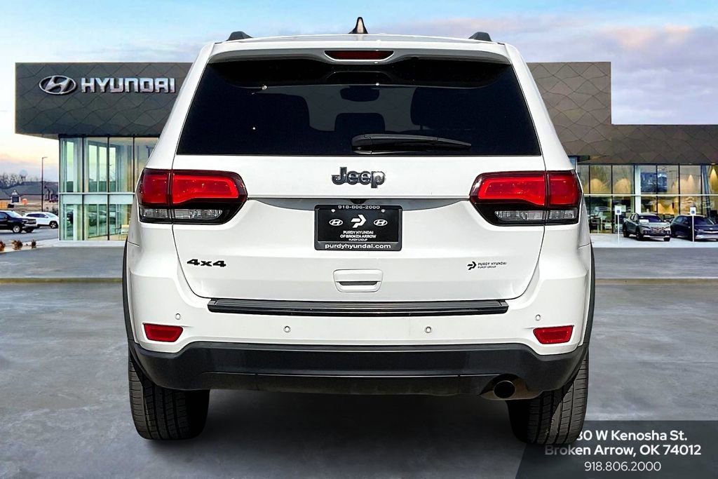 2018 Jeep Grand Cherokee Laredo Upland photo 4