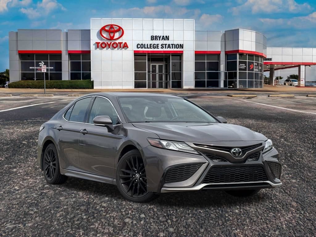2024 Toyota Camry XSE's photo