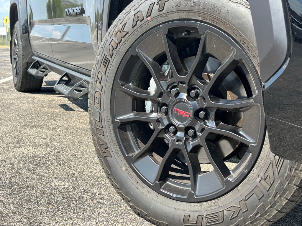 2025 Toyota Tundra SR5 photo 2