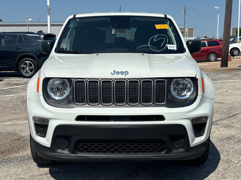 2023 Jeep Renegade Latitude Upland photo 2