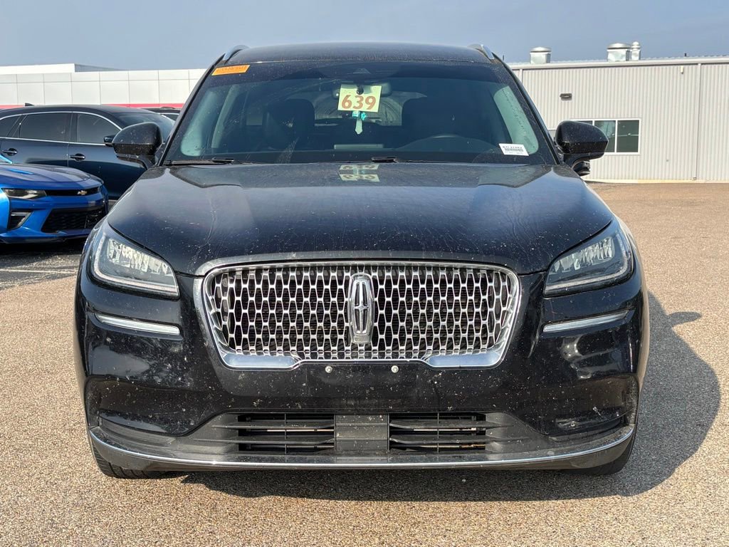 2020 Lincoln Corsair Standard photo 2