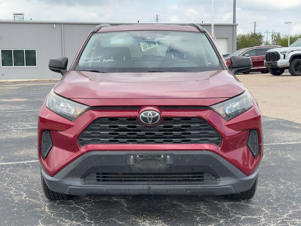 2019 Toyota RAV4 LE photo 2