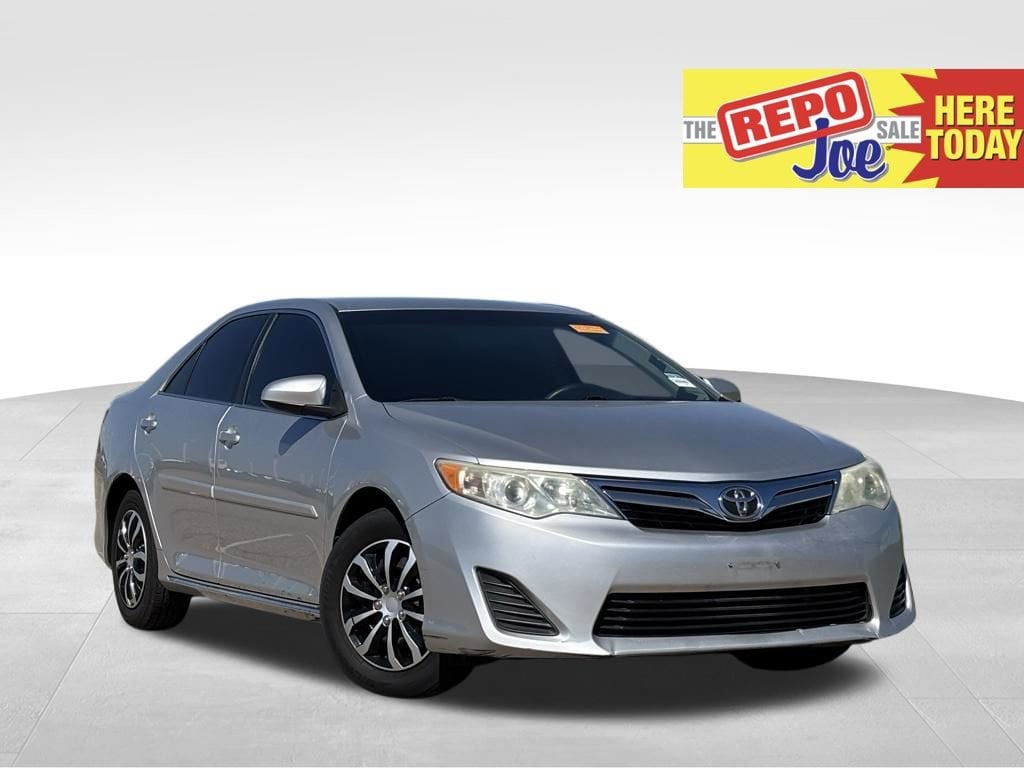 2013 Toyota Camry LE