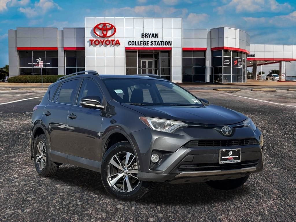 Used 2018 Toyota RAV4 XLE SUV