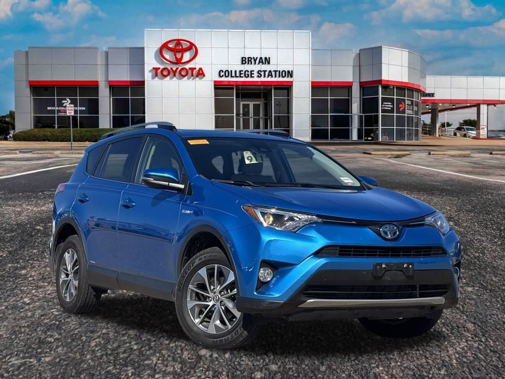 Used 2017 Toyota RAV4 Hybrid XLE SUV