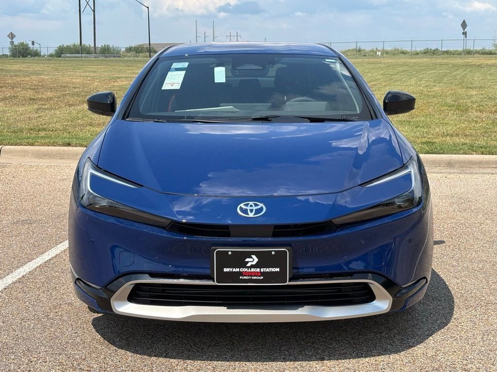 2026 Toyota Prius XSE Plug-in Hybrid photo 3