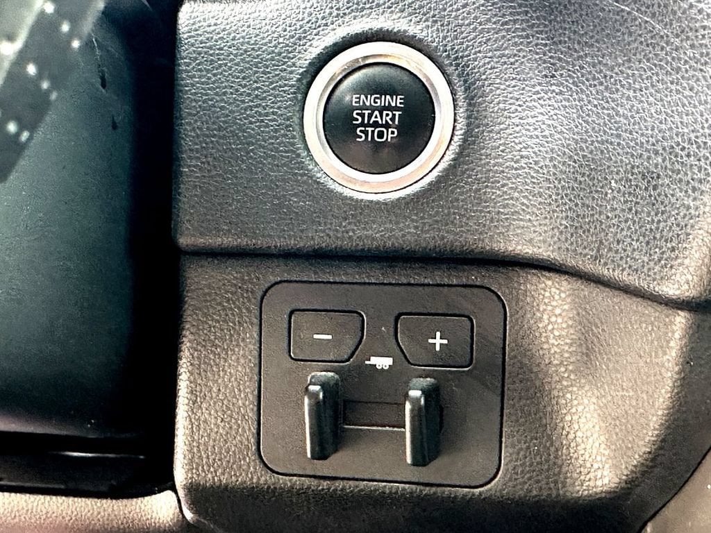 2022 Toyota Tundra SR5 - Photo 13