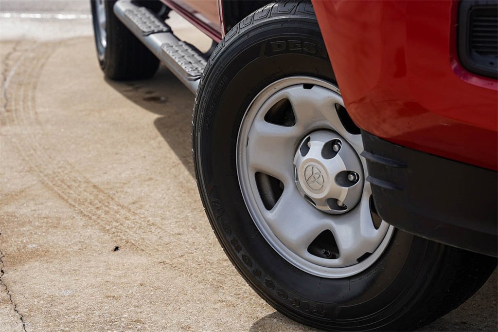 Used 2021 Toyota Tacoma SR with VIN 3TYAX5GN7MT023023 for sale in Bryan, TX