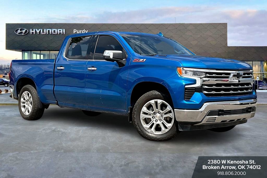 2022 Chevrolet Silverado 1500 LTZ photo 2