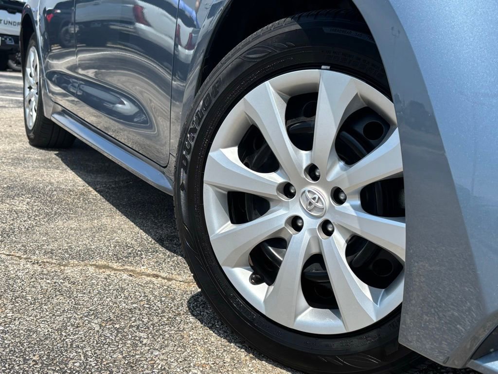 Used 2024 Toyota Corolla LE with VIN 5YFB4MDE0RP135802 for sale in Bryan, TX