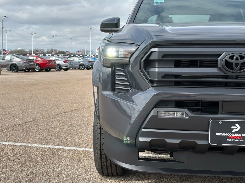 New 2026 Toyota Tacoma SR5 4X2 DOUBLE CAB