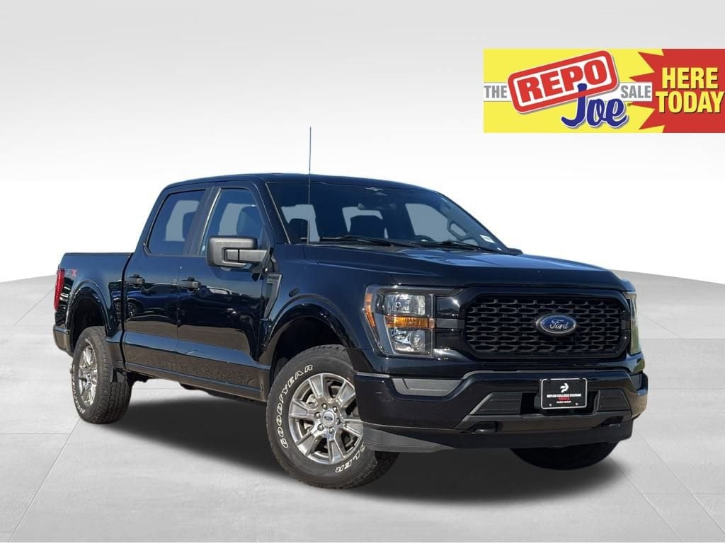 2023 Ford F-150 XL's photo