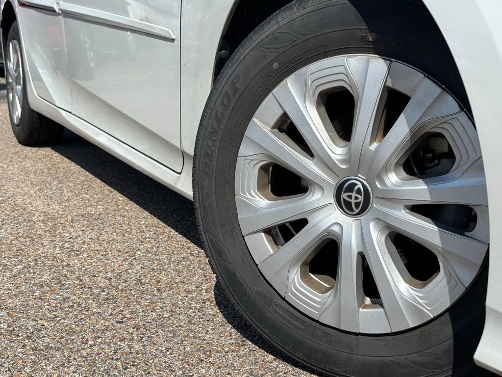 Used 2022 Toyota Prius L Eco with VIN JTDKAMFU9N3189406 for sale in Bryan, TX