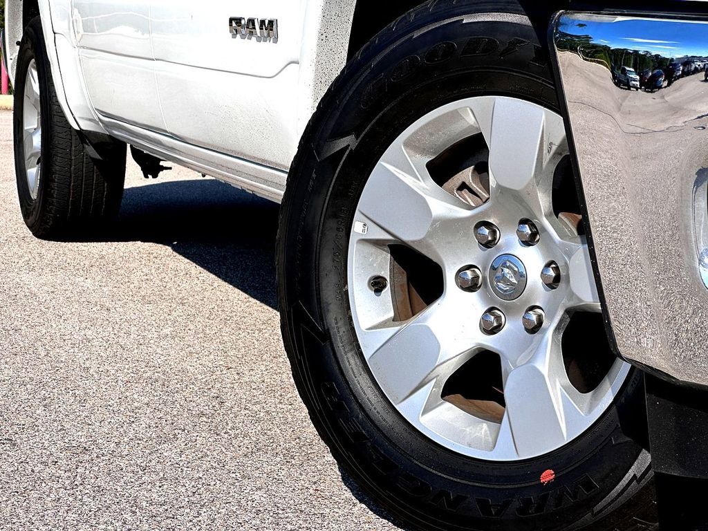 2025 Ram 1500 Big Horn Lone Star photo 2