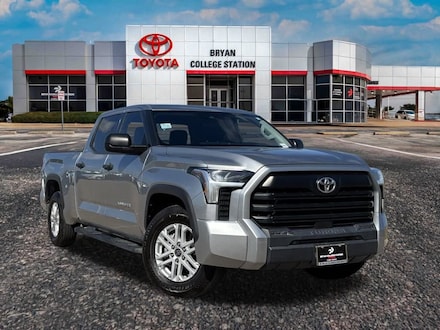 2022 Toyota Tundra SR5 3.5L V6 Truck CrewMax