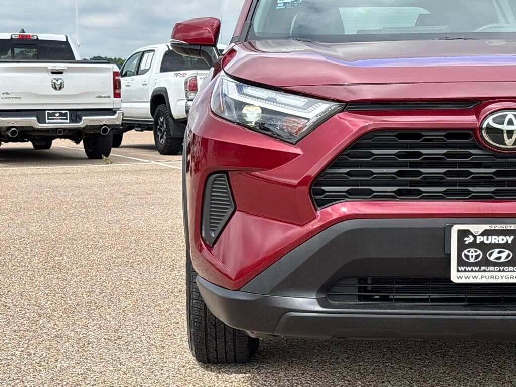 Used 2025 Toyota RAV4 XLE SUV