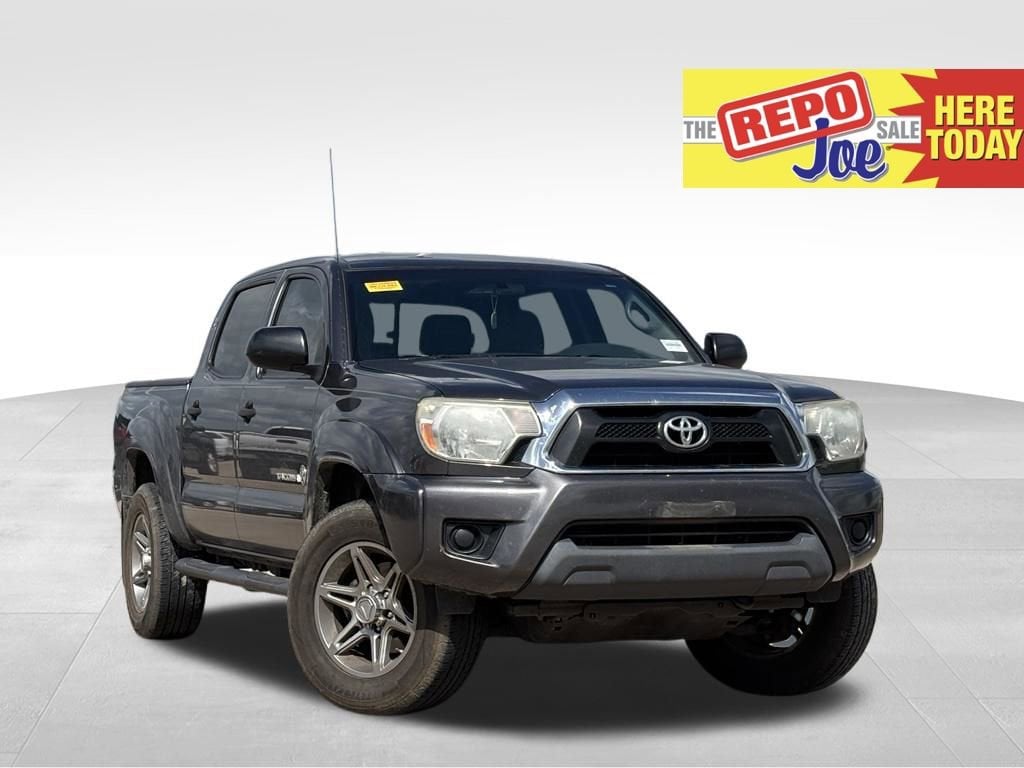 2014 Toyota Tacoma PreRunner Double Cab AT's photo