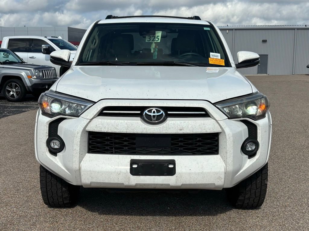 2022 Toyota 4Runner SR5 Premium photo 2