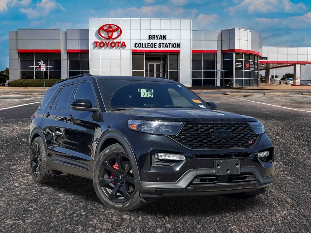 Used 2023 Ford Explorer ST SUV