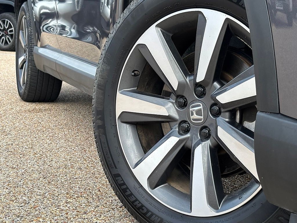 Used 2023 Honda Pilot Elite SUV