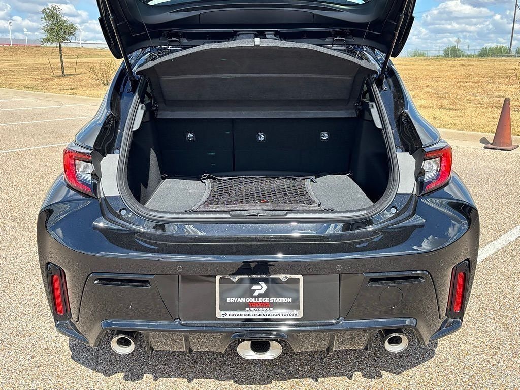 2025 Toyota GR Corolla Premium - Photo 8