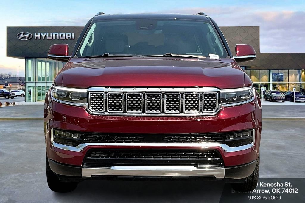 2022 Jeep Grand Wagoneer I photo 3