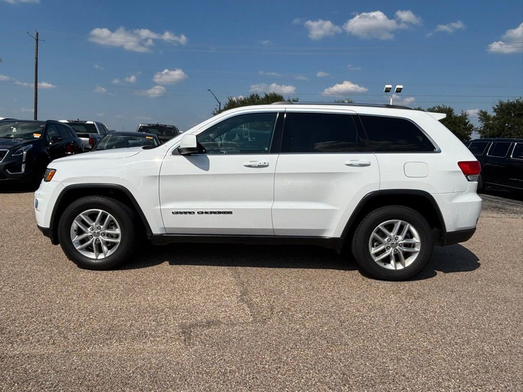 2018 Jeep Grand Cherokee Laredo E photo 3